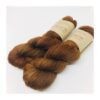 Dette garn indeholder 100 % ren Falkland merino og er et superblødt, robust og lækkert håndfarvet garn. Løbelængde 400 m. på 100 g og et garn der kan bruges til utallige formål. Dette både til brug for sweatre, sjaler, strik til børn og meget andet. Vejledende pinde: 3,5-4,5 mm Vejledende strikkefasthed: 22-30 masker pr 10 cm Garnet passer til perfekt til sweatre, huer, sjaler og børnetøj. Jeg håndfarver alle fed i små partier, husk derfor at bestille fed nok til dit projekt, så du får nøjagtigt samme udtryk i hele arbejdet.