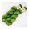 WestWooly merino SW hør 360, er et superblødt, lækkert og robust garn, og det kan bruges til utallige formål som sweatre, sjaler og ikke mindst strik til børn. Dertil er dette hørgarn meget velegnet til dig, der let får det alt for varm i andre former for strik. Garnet er hårdt spundet af lange og bløde fibre og er derfor både blødt og kan strikkes på op til pind 4,5 mm Materiale: 90 % merino (19, 5 mic), 10 % hør, Vejledende pinde: 2,5-4 mm Vejledende strikkefasthed: 28-36 masker pr 10 cm Løbelængde: 360 m pr fed a' 100 g Jeg håndfarver alle fed i små partier, husk derfor at bestille fed nok til dit projekt Vær opmærksom på, at farven på billedet kan afvige en smule fra virkeligheden, da det afhænger af skærmens farvekalibrering. Der kan således også være nuanceforskelle fra skærm til skærm. Håndfarvet garn er et spændende og interessant materiale at arbejde med.  Alle fed er farvet i hånden og helt unikke.Derfor vil der opleves forskelle i de enkelte fed. Når du strikker med håndfarvet garn, kan du med fordel strikke med to forskellige nøgler på samme tid. Strik eks. 2-5 omgange med hvert nøgle, hvormed du  