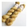 WestWooly merino SW 360, er et superblødt, lækkert og robust garn, og det kan bruges til utallige formål som sweatre, sjaler og ikke mindst strik til børn. Dertil er dette hørgarn meget velegnet til dig, der let får det alt for varm i andre former for strik. Garnet er hårdt spundet af lange og bløde fibre og er derfor både blødt og kan strikkes på op til pind 4 mm Materiale: 90 % merino (19, 5 mic), 10 % hør Vejledende pinde: 2,5-4 mm Vejledende strikkefasthed: 28-36 masker på 10 cm Løbelængde: 360 m pr fed a' 100 g Jeg håndfarver alle fed i små partier, husk derfor at bestille fed nok til dit projekt Vær opmærksom på, at farven på billedet kan afvige en smule fra virkeligheden, da det afhænger af skærmens farvekalibrering. Der kan således også være nuanceforskelle fra skærm til skærm. Håndfarvet garn er et spændende og interessant materiale at arbejde med.  Alle fed er farvet i hånden og helt unikke.Derfor vil der opleves forskelle i de enkelte fed. Når du strikker med håndfarvet garn, kan du med fordel strikke med to forskellige nøgler på samme tid. Strik eks. 2-5 omgange med hvert nøgle, hvormed du  