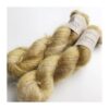 WestWooly Silke Mohair er blødt, lækkert og fyldigt garn, og det kan bruges til utallige formål som sweatre, sjaler og ikke mindst strik du ønsker at tilføre ekstra glans og kærlighed. Silke mohair er velegnet som følgetråd men kan også strikkes alene med 1 eller 2 tråde. Materiale: 75 % Superkidmohair, 25 % Morbærsilke Vejledende pinde: 3-4 mm Vejledende strikkefasthed: 32-40 masker pr 10 cm Løbelængde: 420 m pr fed a' 50 g Vaskeanvisning: håndvask, gerne i uldsæbe, kan centrifugeres i maskine – tørres liggende Jeg håndfarver alle fed i små partier, husk derfor at bestille fed nok til dit projekt Vær opmærksom på, at farven på billedet kan afvige en smule fra virkeligheden, da det afhænger af skærmens farvekalibrering. Der kan således  være nuanceforskelle fra skærm til skærm. 