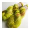 WestWooly Fat Mohair er et tykt mohairgarn i en dejlig tykkelse. Dette garn er enormt blødt med en god fylde og kan bruges i mange sammenhænge, som eks de lune sweatre på større pinde. Garnet kan bruges alene eller sammen med en tråd ufarvet merino, merino/Tencel, Merino/silke eller merino single. Jeg håndfarver alle fed i små partier, husk derfor at bestille fed nok til dit projekt Fiberindhold: 78% kid mohair, 13% merino, 9% nylon Anbefalet pind: 7-10 mm Løbelængde: 200 meter / 100 g i hvert fed Vaskeanvisning: håndvask 30 grader, gerne med uldsæbe, slynges vaskepose i maskine, tørres liggende Håndfarvet garn er et spændende og interessant materiale at arbejde med.  Alle fed er farvet i hånden og helt unikke.Derfor vil der opleves forskelle i de enkelte fed. Når du strikker med håndfarvet garn, kan du med fordel strikke med to forskellige nøgler på samme tid. Strik eks. 2-5 omgange med hvert nøgle, hvormed du  
